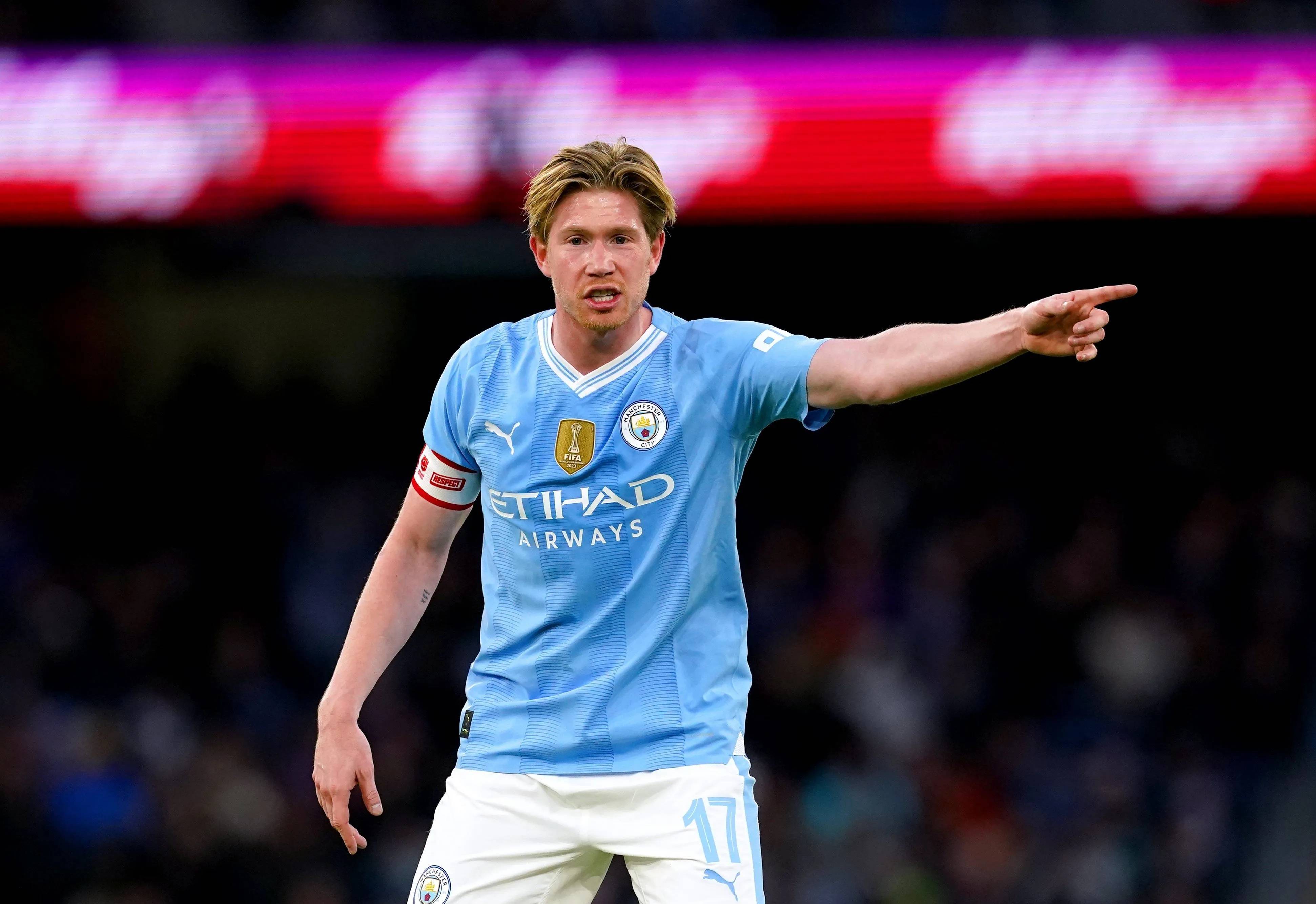 包含德布劳内迎来三赛季高光表现，中国队球迷沸腾！的词条